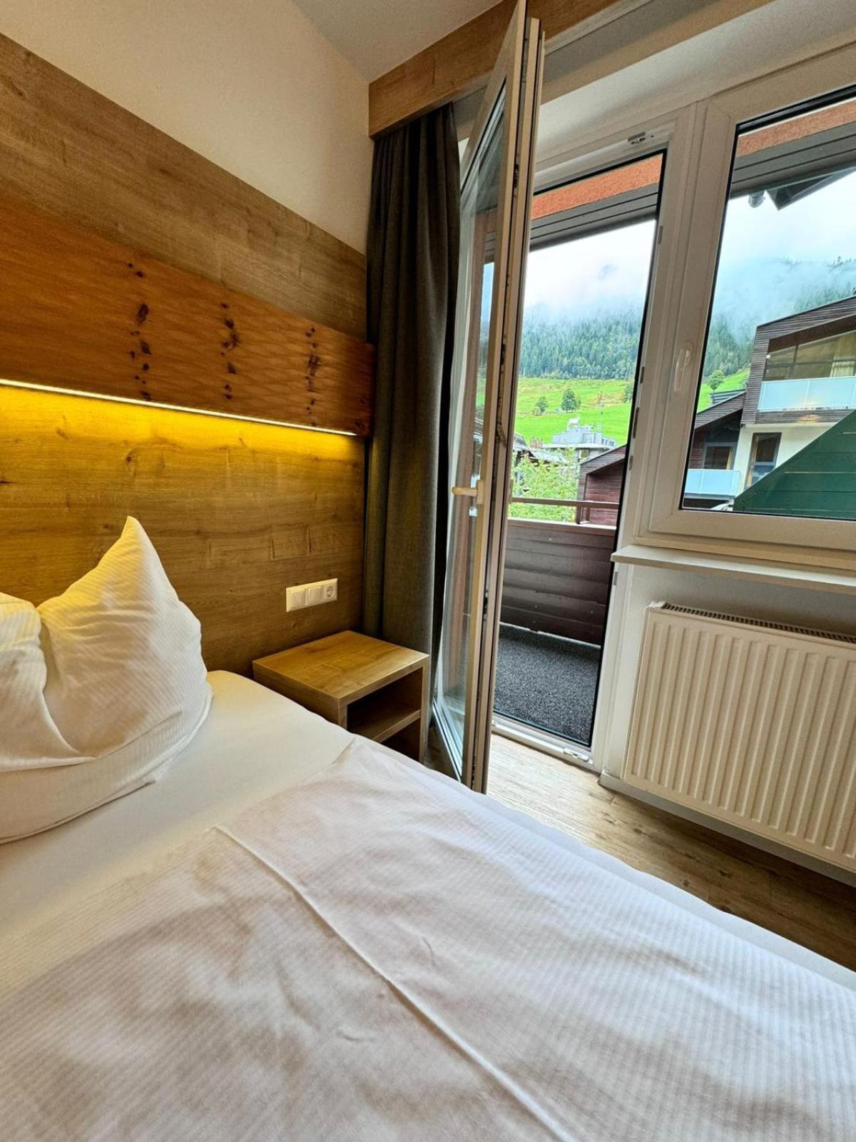 Pension Ahorn Saalbach-Hinterglemm Dış mekan fotoğraf